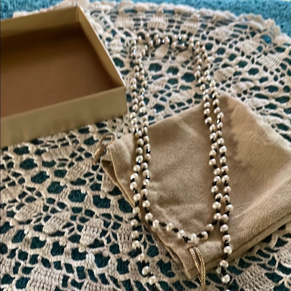 Elegant Silver Pearl Necklace